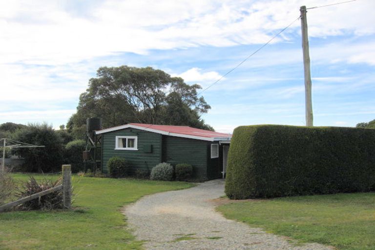 Photo of property in 10 Semple Street, Kakanui, Oamaru, 9495