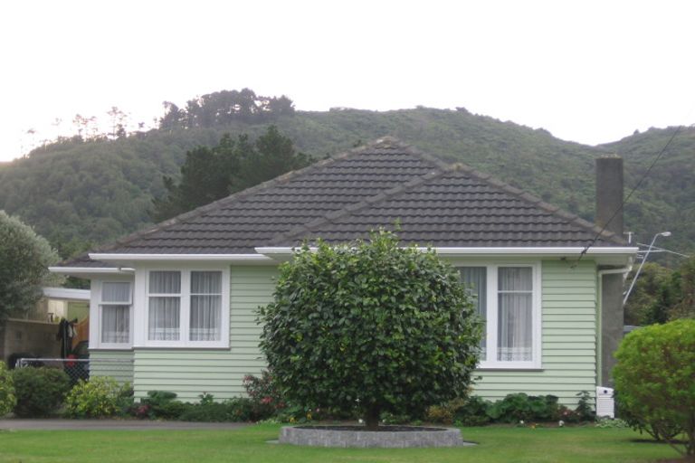 Photo of property in 225 Taita Drive, Avalon, Lower Hutt, 5011