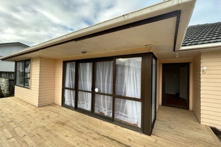 Photo of property in 5 Shoreham Street, Avondale, Auckland, 0600