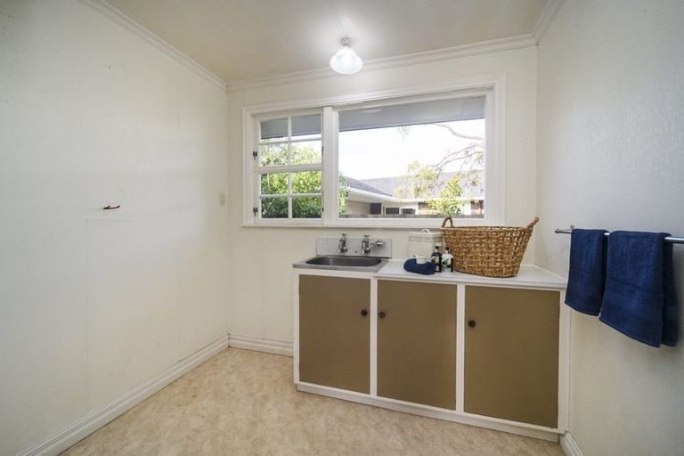Photo of property in 23 Redwood Grove, Hokowhitu, Palmerston North, 4410
