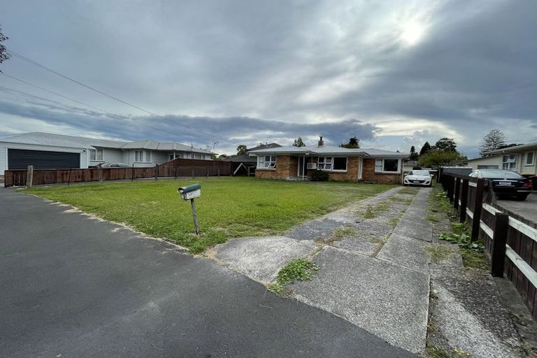 Photo of property in 25 Carrington Avenue, Hillcrest, Hamilton, 3216