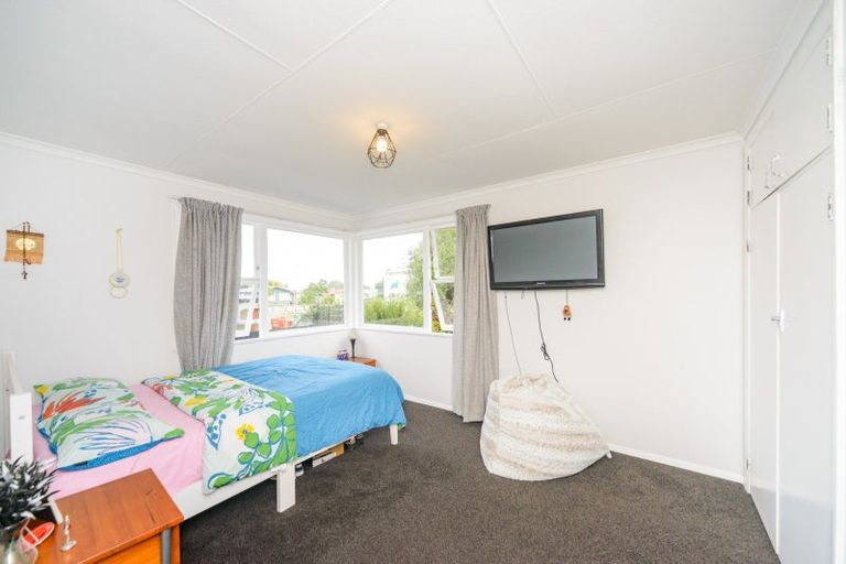 Photo of property in 29 Kaituna Street, Milson, Palmerston North, 4414