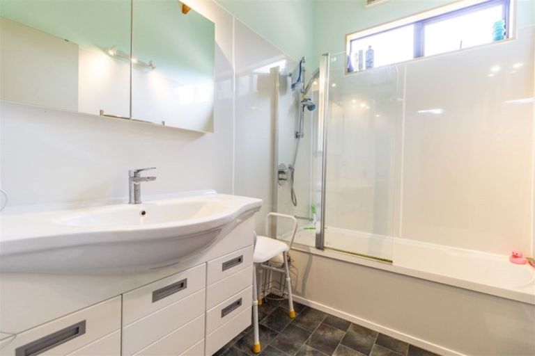 Photo of property in 55 Rigden Road, Opua, 0272