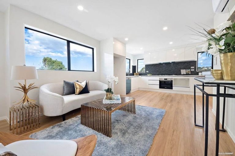 Photo of property in 59b Redwood Drive, Massey, Auckland, 0614