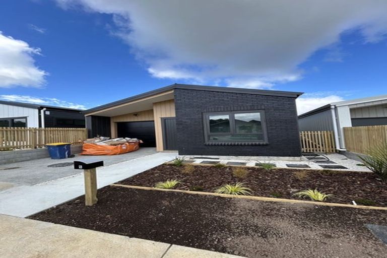 Photo of property in 5 Taukahiwi Road, Pukekohe, 2120