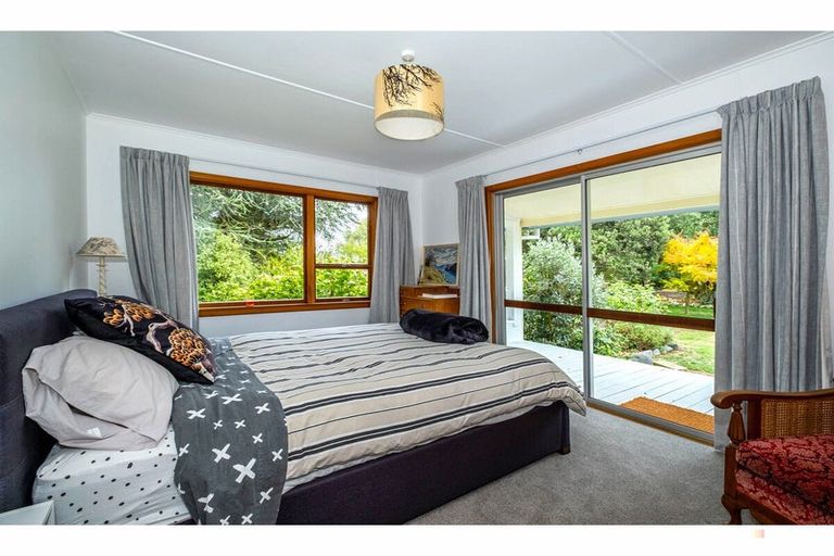 Photo of property in 21 Pleasant Valley Road, Geraldine, 7991