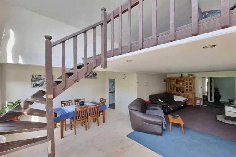 Photo of property in 74 Kauri Street, Miramar, Wellington, 6022