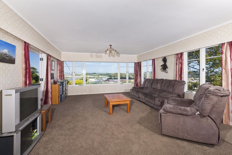Photo of property in 31 Punga Grove Avenue, Riverside, Whangarei, 0112