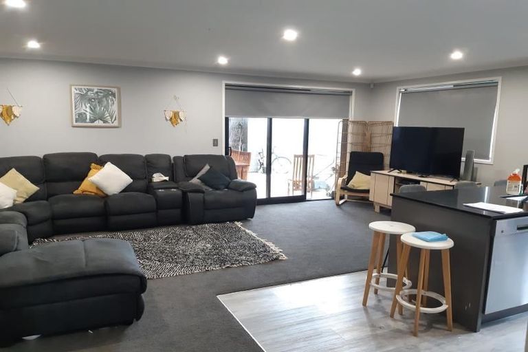 Photo of property in 46 Harriet Johnston Drive, Pokeno, 2402