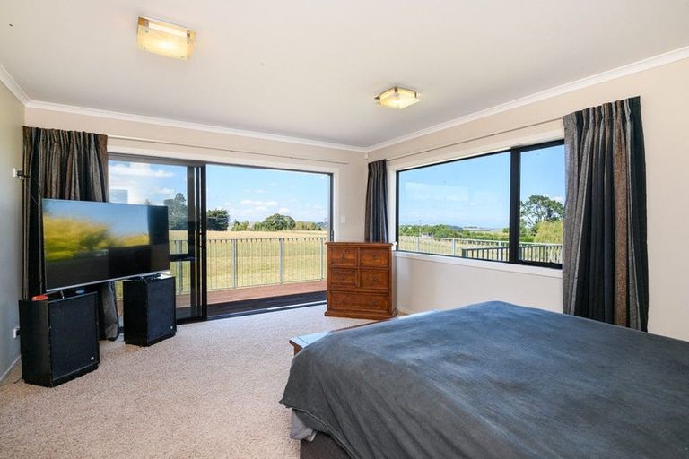 Photo of property in 17 Coulters Line, Kiwitea, Feilding, 4777