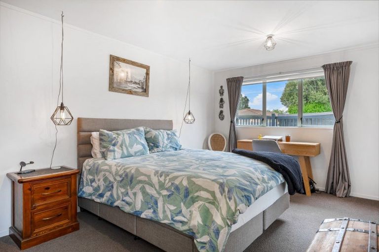 Photo of property in 14a Trigg Road, Huapai, Kumeu, 0810