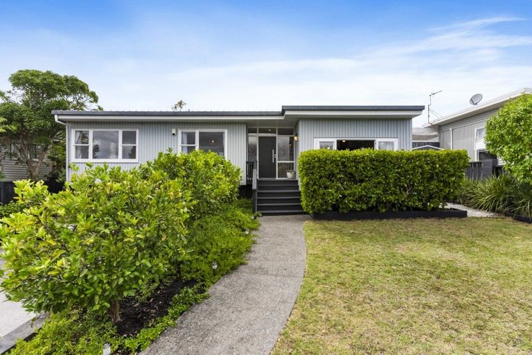 Photo of property in 12 Ripon Crescent, Meadowbank, Auckland, 1072