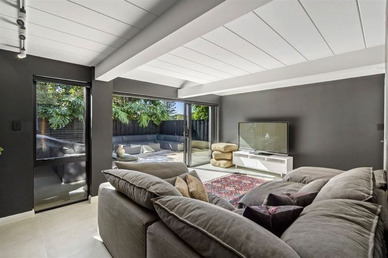 Photo of property in 16 Asbury Crescent, Campbells Bay, Auckland, 0630