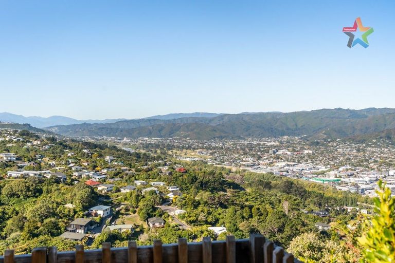 Photo of property in 87 Cypress Drive, Maungaraki, Lower Hutt, 5010