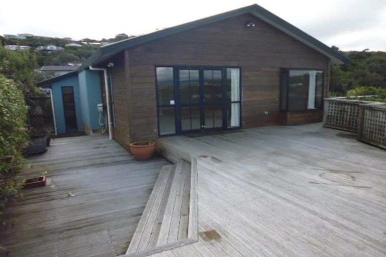 Photo of property in 32 Camellia Terrace, Maungaraki, Lower Hutt, 5010