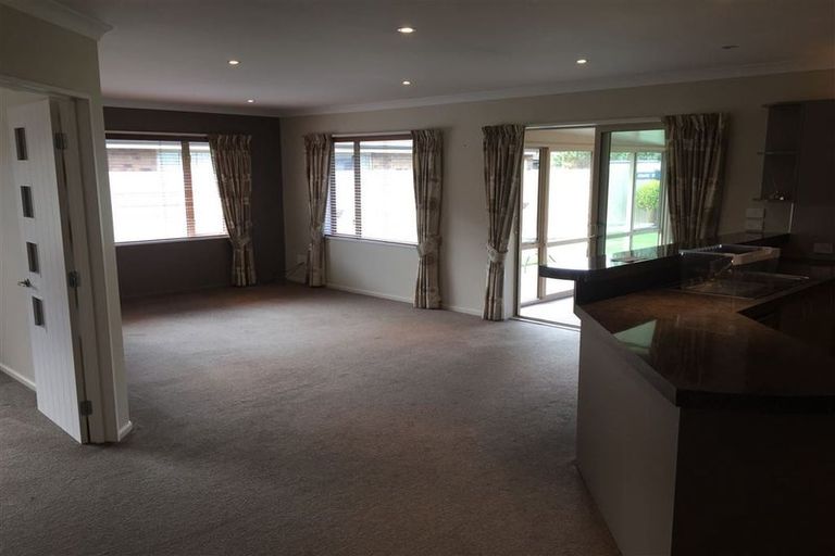 Photo of property in 19 Allison Crescent, Kaiapoi, 7630