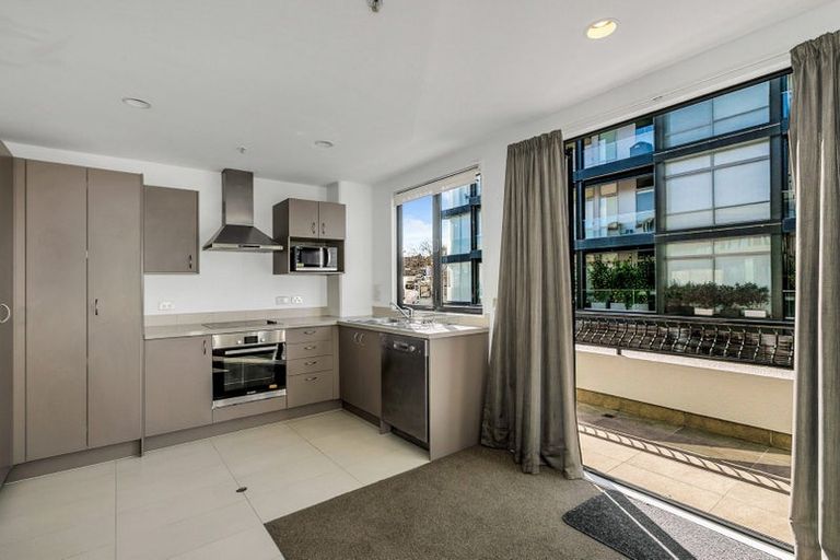 Photo of property in 2d/15 Blake Street, Ponsonby, Auckland, 1011