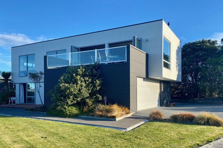 Photo of property in 109 Scarborough Street, Kaikoura, 7300