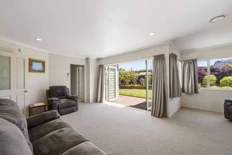 Photo of property in 1 Tui Street, Mount Maunganui, 3116