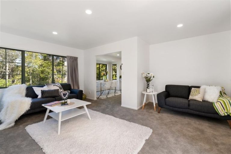 Photo of property in 42a Rangatira Road, Birkenhead, Auckland, 0626