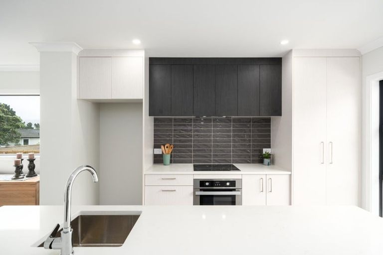 Photo of property in 140 Jamaica Drive, Grenada North, Wellington, 5028