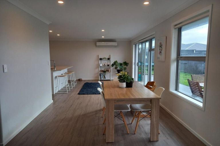 Photo of property in 7 Carronade Street, Papamoa Beach, Papamoa, 3118