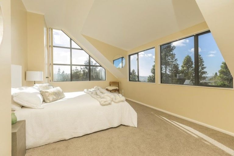 Photo of property in 125 Paremoremo Road, Lucas Heights, Auckland, 0632