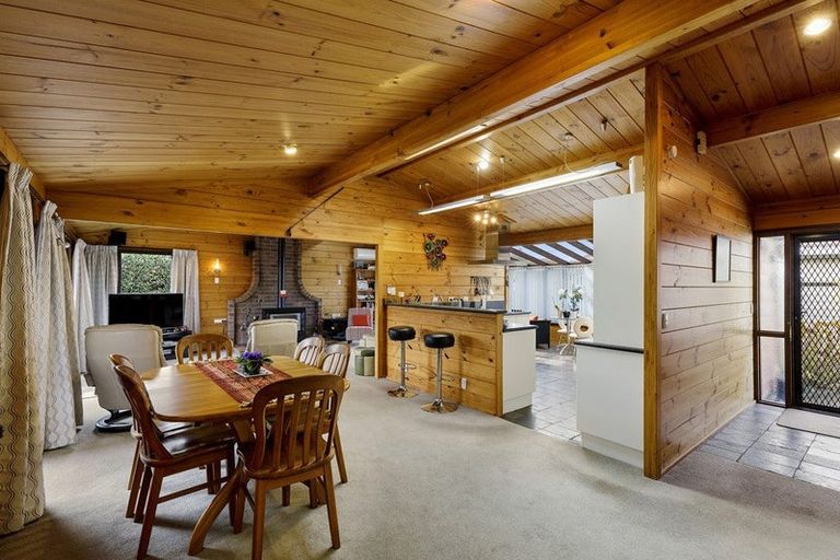 Photo of property in 6a Pilcher Crescent, Naenae, Lower Hutt, 5011