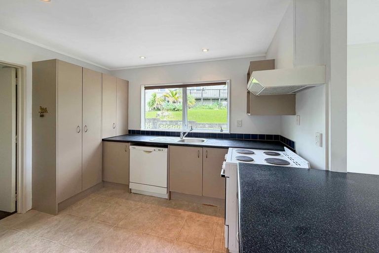 Photo of property in 2/54 Gibraltar Street, Howick, Auckland, 2014