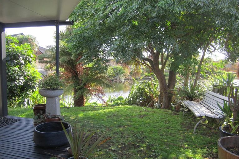 Photo of property in 15 Monarch Place, Paraparaumu Beach, Paraparaumu, 5032