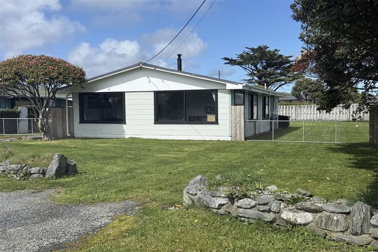 Photo of property in 4 Ward Street, Cobden, Greymouth, 7802
