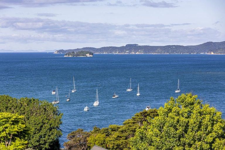 Photo of property in 16 Willjames Avenue, Algies Bay, Warkworth, 0920