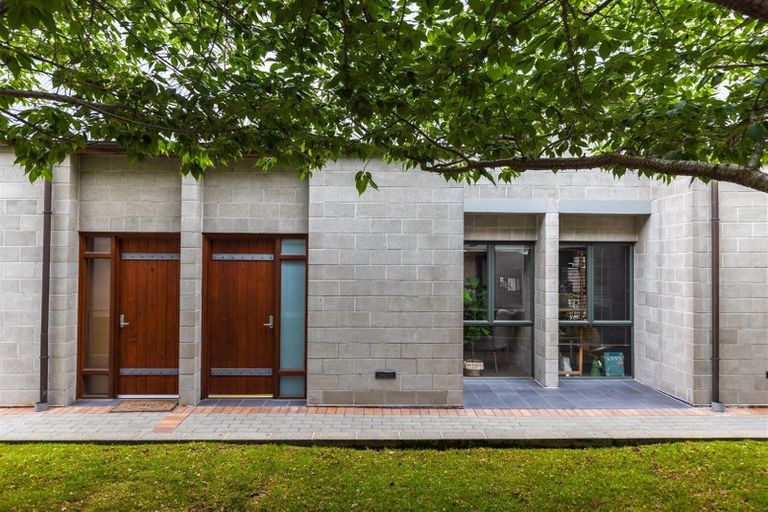 Photo of property in 7/868 Colombo Street, Christchurch Central, Christchurch, 8013