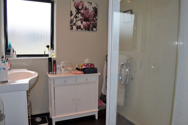 Photo of property in 4 Ian Peter Way, Otaki, 5512