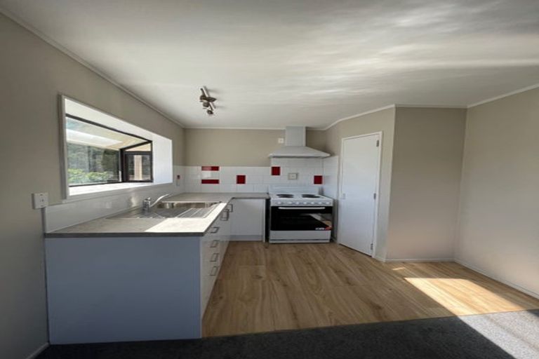 Photo of property in 8 Pringle Place, Nawton, Hamilton, 3200