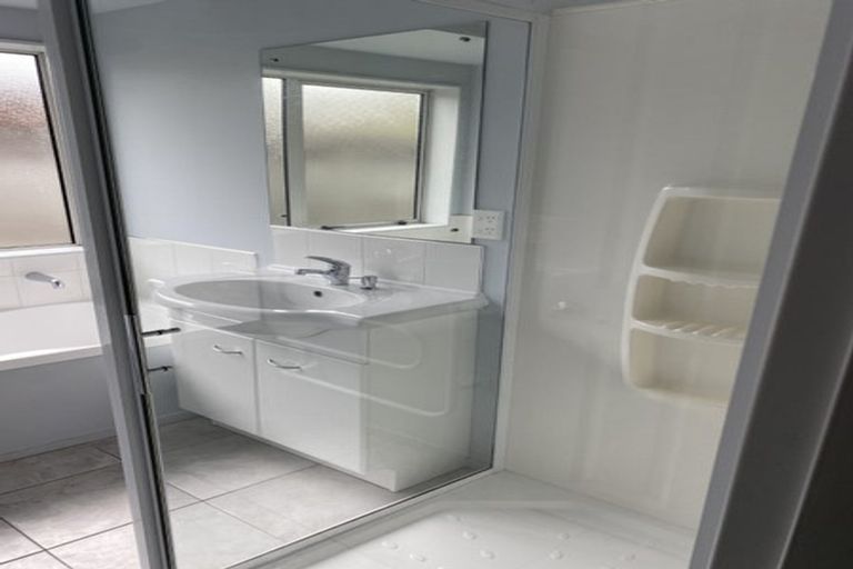 Photo of property in 32a Whitemans Road, Silverstream, Upper Hutt, 5019