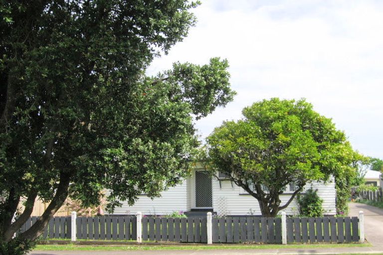 Photo of property in 14 Pine Street, Mangapapa, Gisborne, 4010