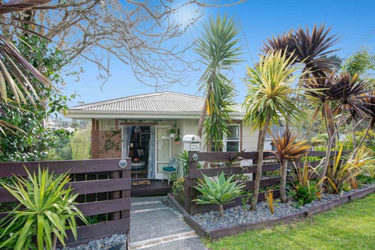 Photo of property in 27a Makiri Street, Helensville, 0800