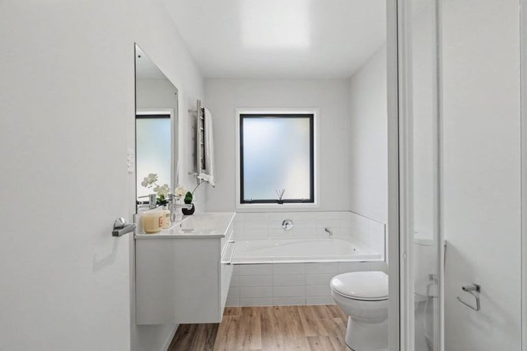 Photo of property in 39 Northmoor Boulevard, Rolleston, 7615