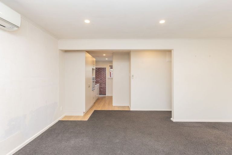 Photo of property in 3/45 Peverel Street, Riccarton, Christchurch, 8041