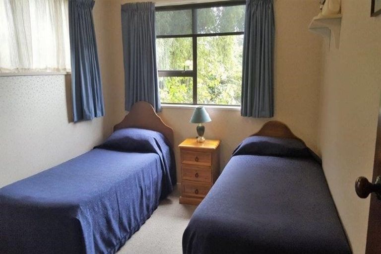 Photo of property in 15 Reid Avenue, Luggate, Cromwell, 9383