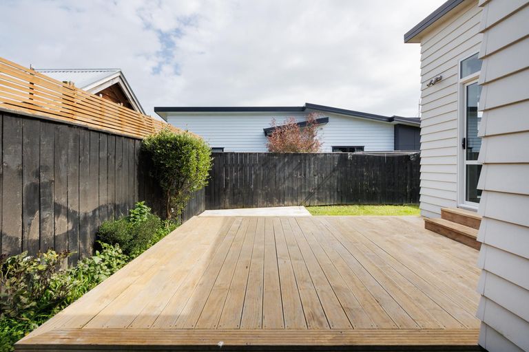 Photo of property in 10 Hereford Street, West End, Palmerston North, 4410