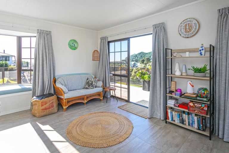 Photo of property in 216 Russell Bruce Place, Onemana, Whangamata, 3691