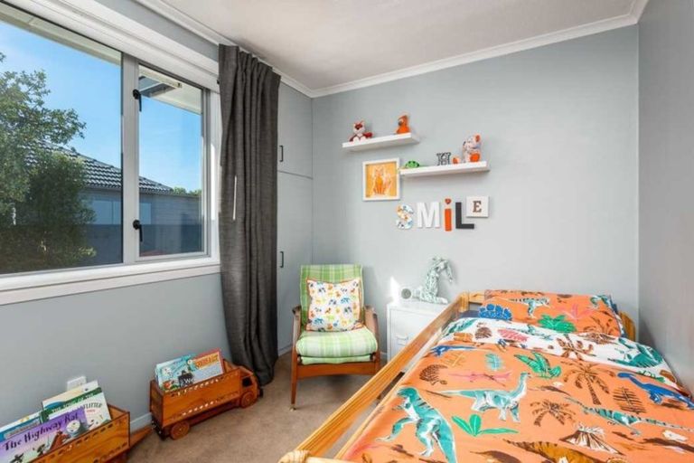 Photo of property in 42 Croziers Road, St Albans, Christchurch, 8052