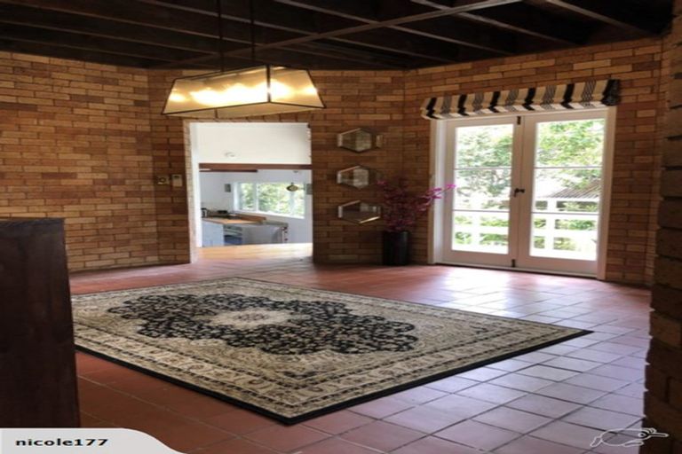 Photo of property in 7a Tinopai Road, Titirangi, Auckland, 0604