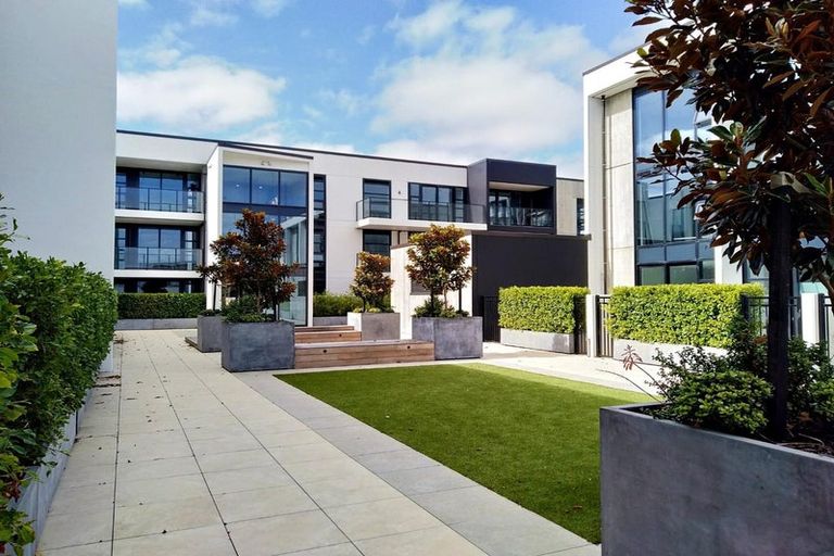 Photo of property in 501/8 Kingsland Terrace, Kingsland, Auckland, 1021