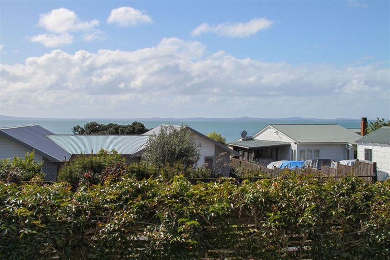 Photo of property in 46 Torkar Road, Clarks Beach, 2122