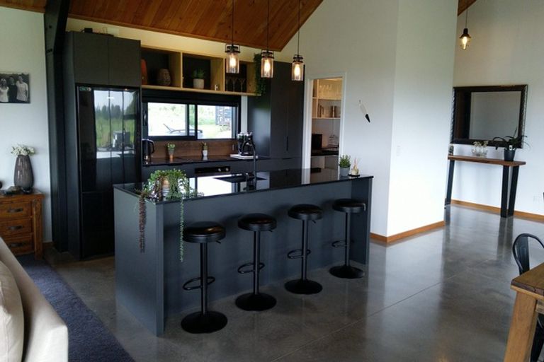 Photo of property in 31 Kaihihi Road, Okato, New Plymouth, 4381