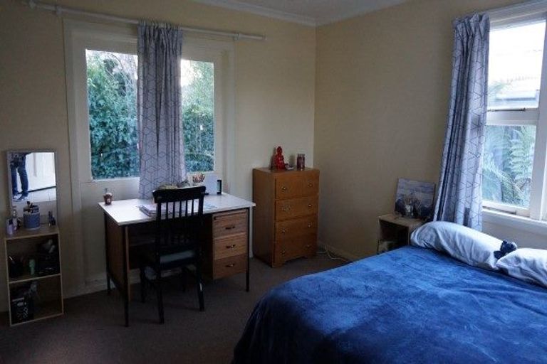 Photo of property in 18 Mclellan Place, Ilam, Christchurch, 8041