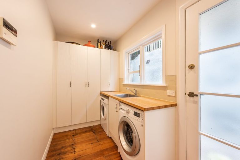 Photo of property in 51 Kainui Road, Hataitai, Wellington, 6021